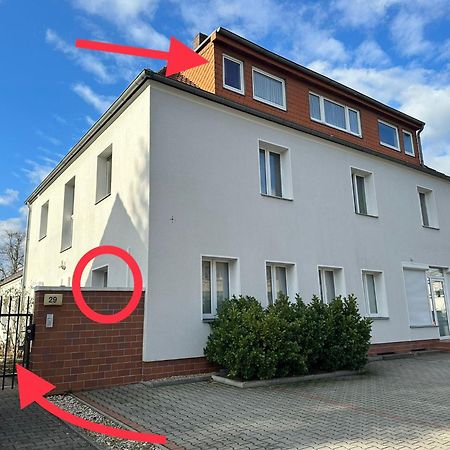 Rosewood - Apartment By Comfort Housing ファルケンゼー エクステリア 写真